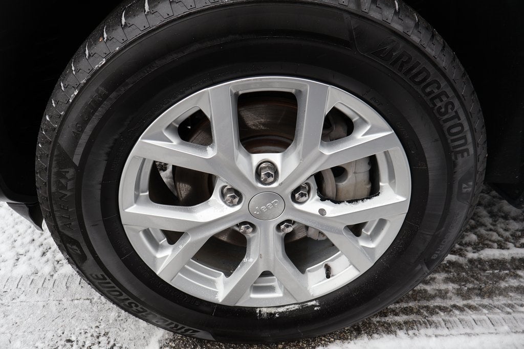 2023 Jeep Grand Cherokee Limited 4x2