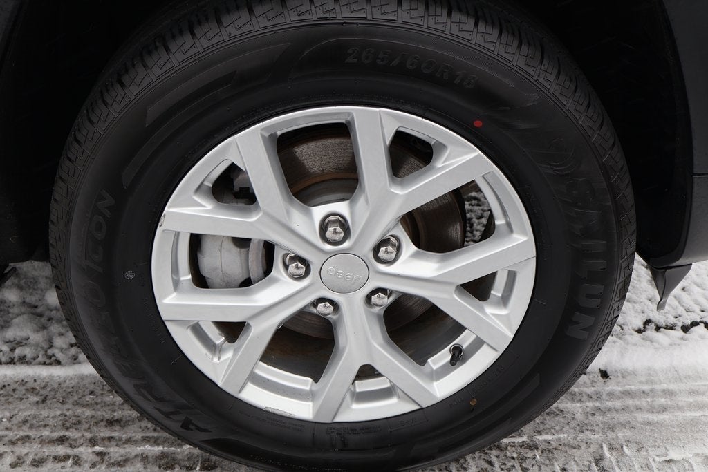 2023 Jeep Grand Cherokee Limited 4x2