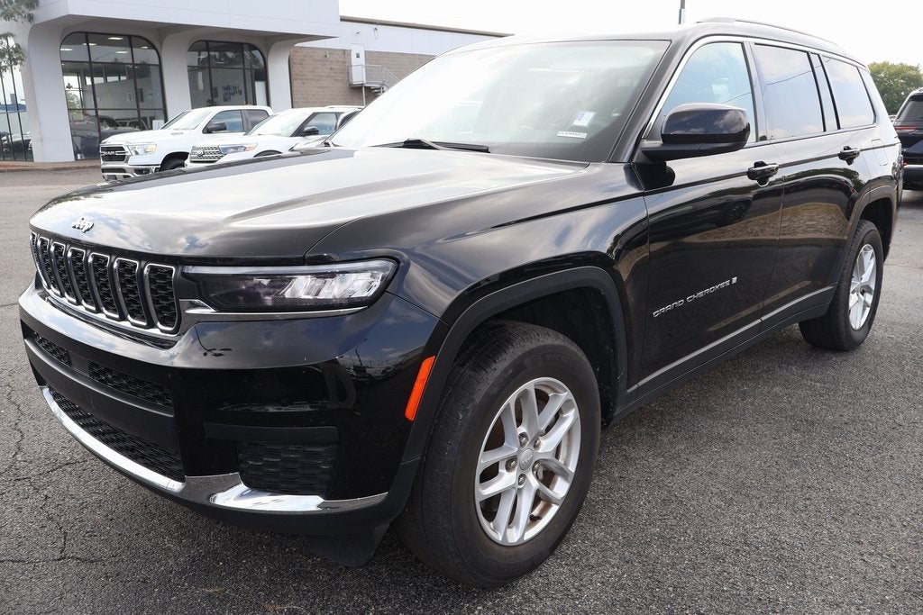 2023 Jeep Grand Cherokee L Laredo 4x2