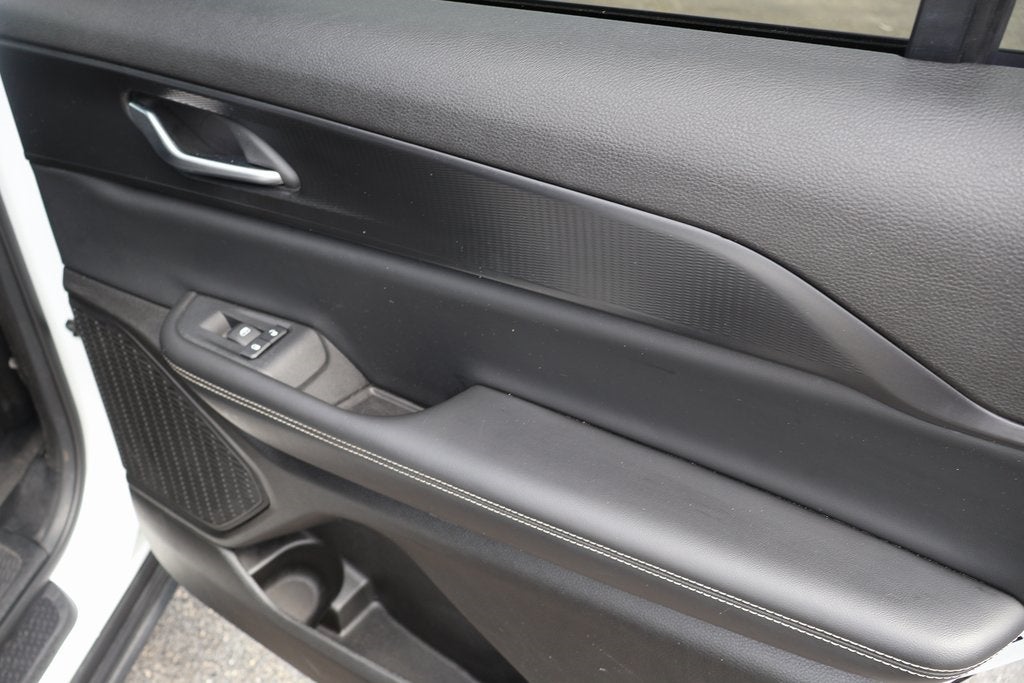 2023 Jeep Grand Cherokee L Laredo 4x4