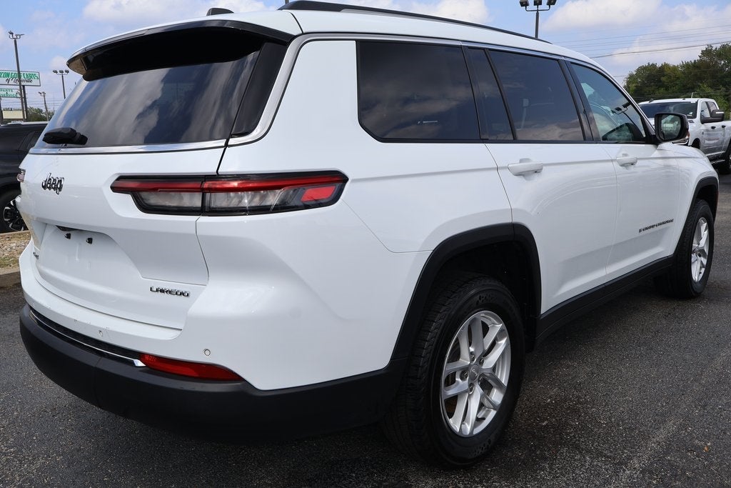 2023 Jeep Grand Cherokee L Laredo 4x4
