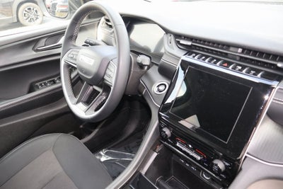 2023 Jeep Grand Cherokee L Laredo 4x4