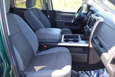 2017 RAM 1500 Big Horn Crew Cab 4x4 5'7' Box
