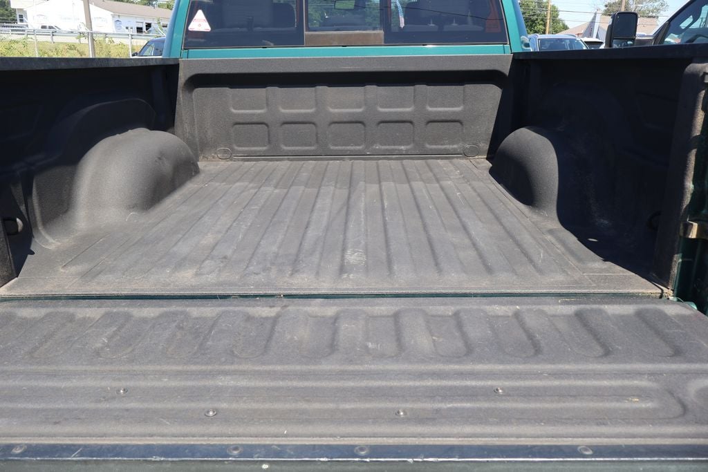 2017 RAM 1500 Big Horn Crew Cab 4x4 5'7' Box