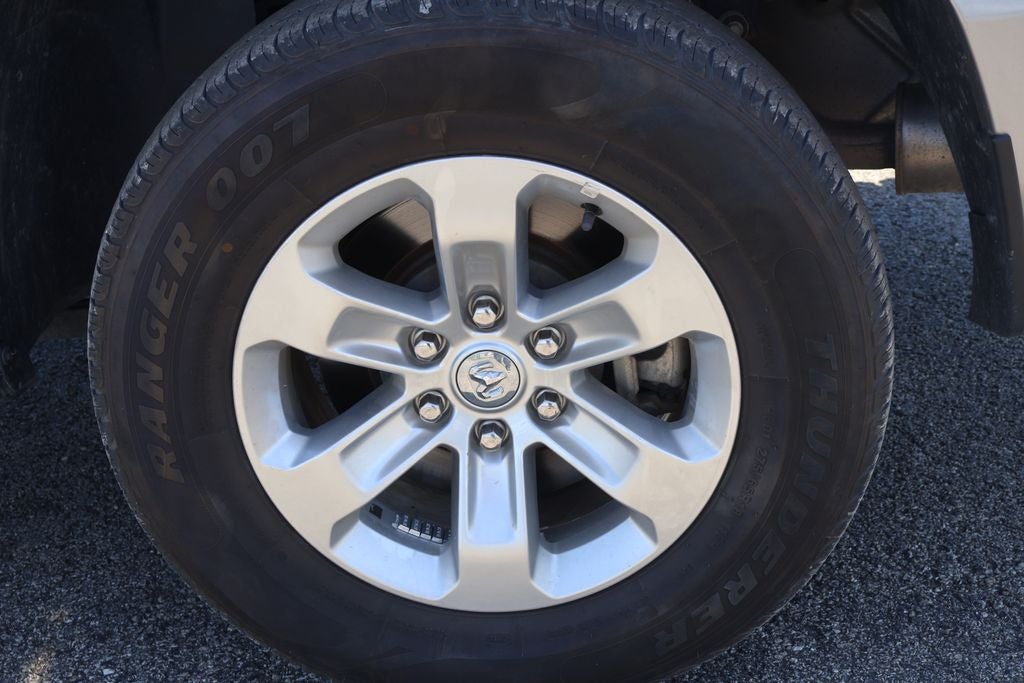 2024 RAM 1500 Laramie Crew Cab 4x2 5'7' Box