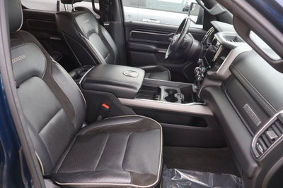 2024 RAM 1500 Laramie Crew Cab 4x2 5'7' Box