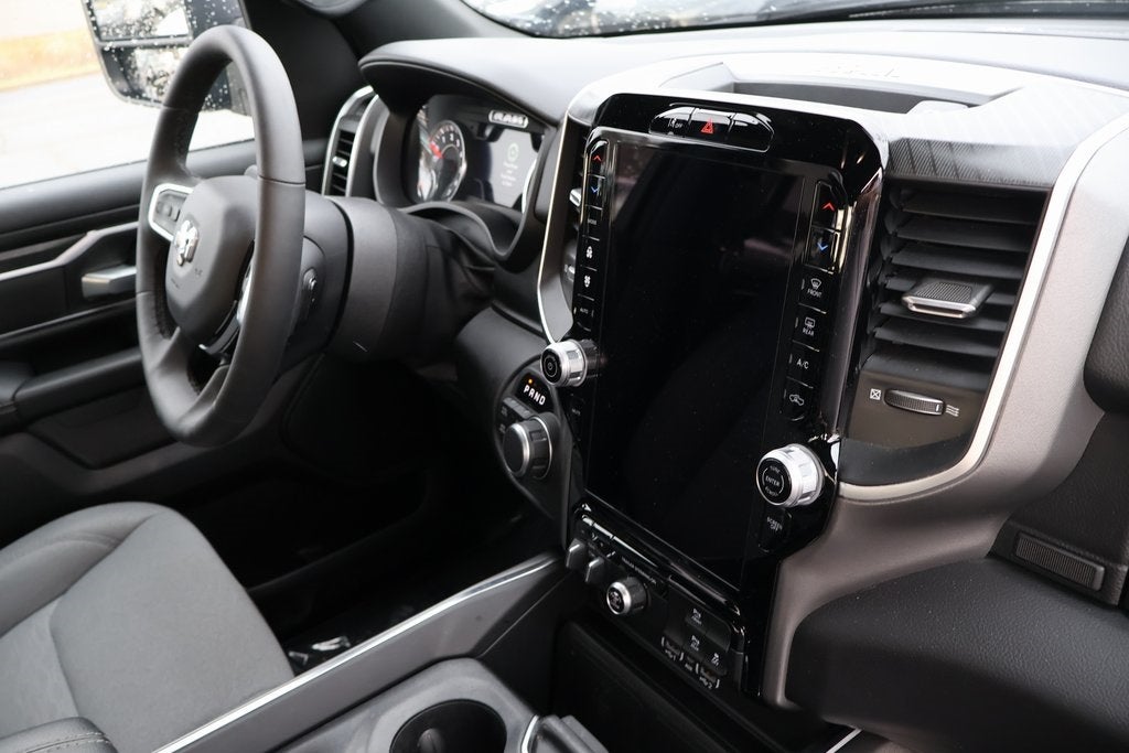 2025 RAM 1500 Big Horn Crew Cab 4x4 6'4' Box