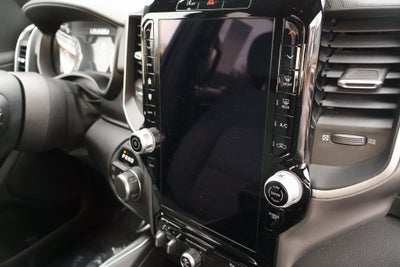 2025 RAM 1500 Big Horn Crew Cab 4x4 6'4' Box