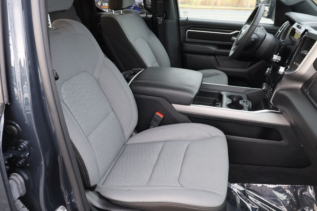 2025 RAM 1500 Big Horn Crew Cab 4x4 6'4' Box