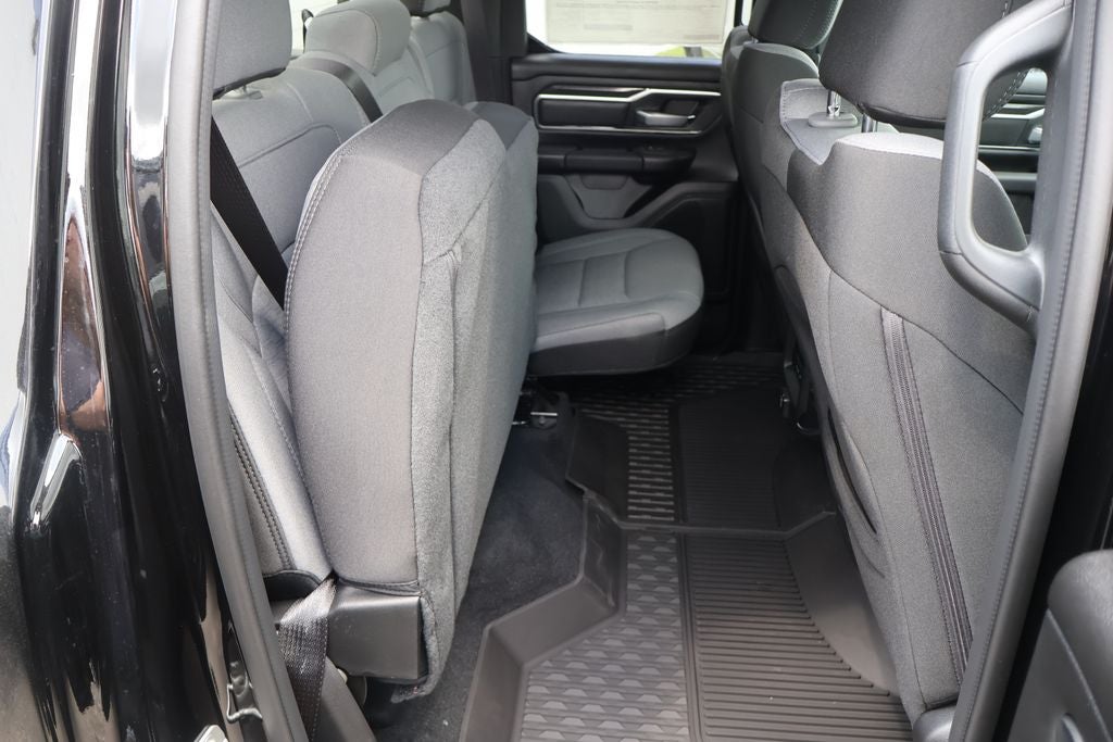 2026 RAM Ram 1500 RAM 1500 BIG HORN QUAD CAB 4X4 6'4' BOX