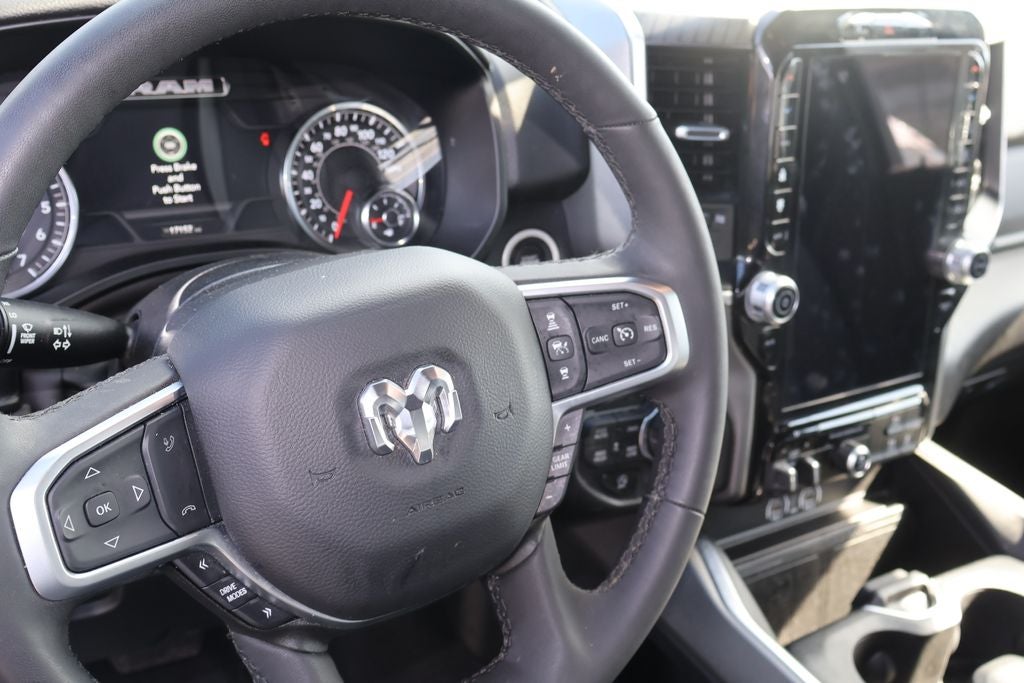 2025 RAM 1500 Big Horn Crew Cab 4x4 6'4' Box