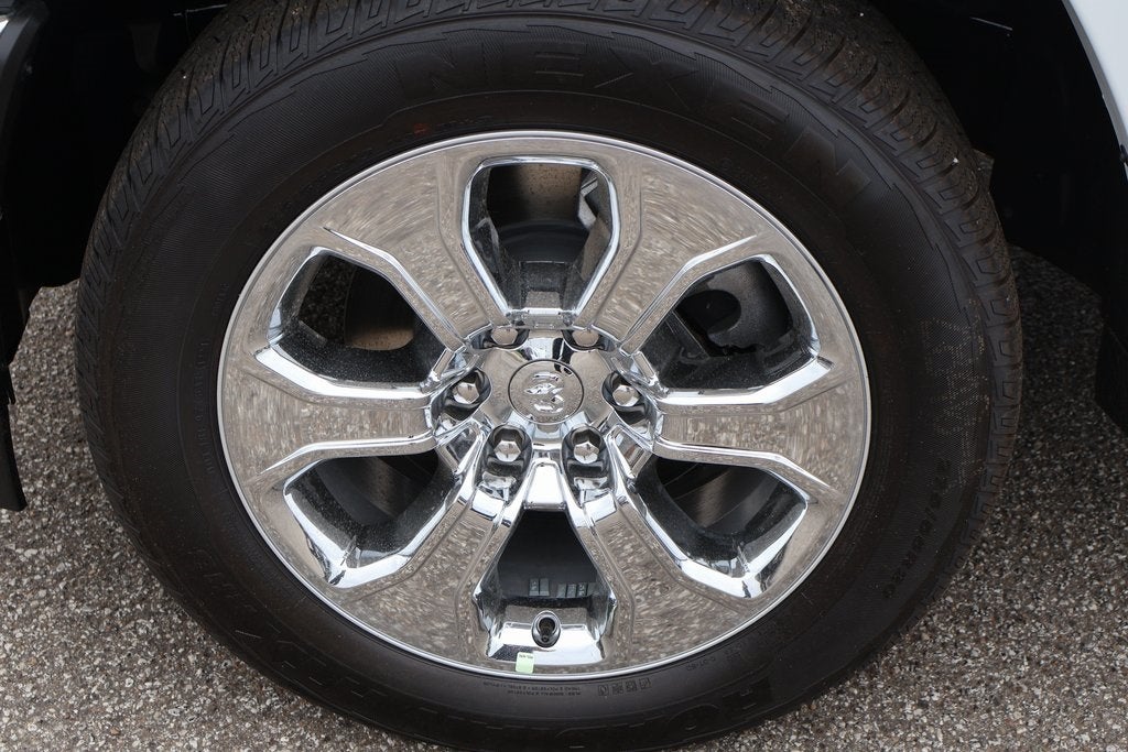 2025 RAM Ram 1500 RAM 1500 BIG HORN QUAD CAB 4X4 6'4' BOX