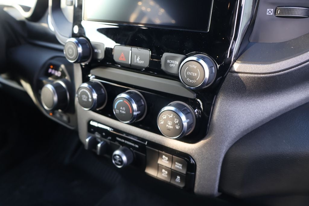 2026 RAM Ram 1500 RAM 1500 WARLOCK CREW CAB 4X4 5'7' BOX