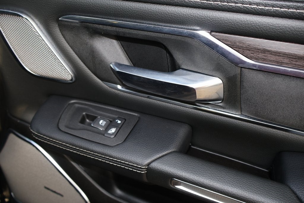 2025 RAM 1500 Laramie Crew Cab 4x4 5'7' Box