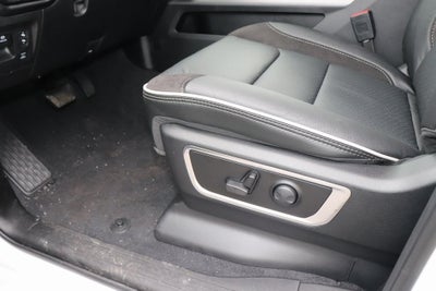 2025 RAM Ram 1500 RAM 1500 LARAMIE CREW CAB 4X4 5'7' BOX