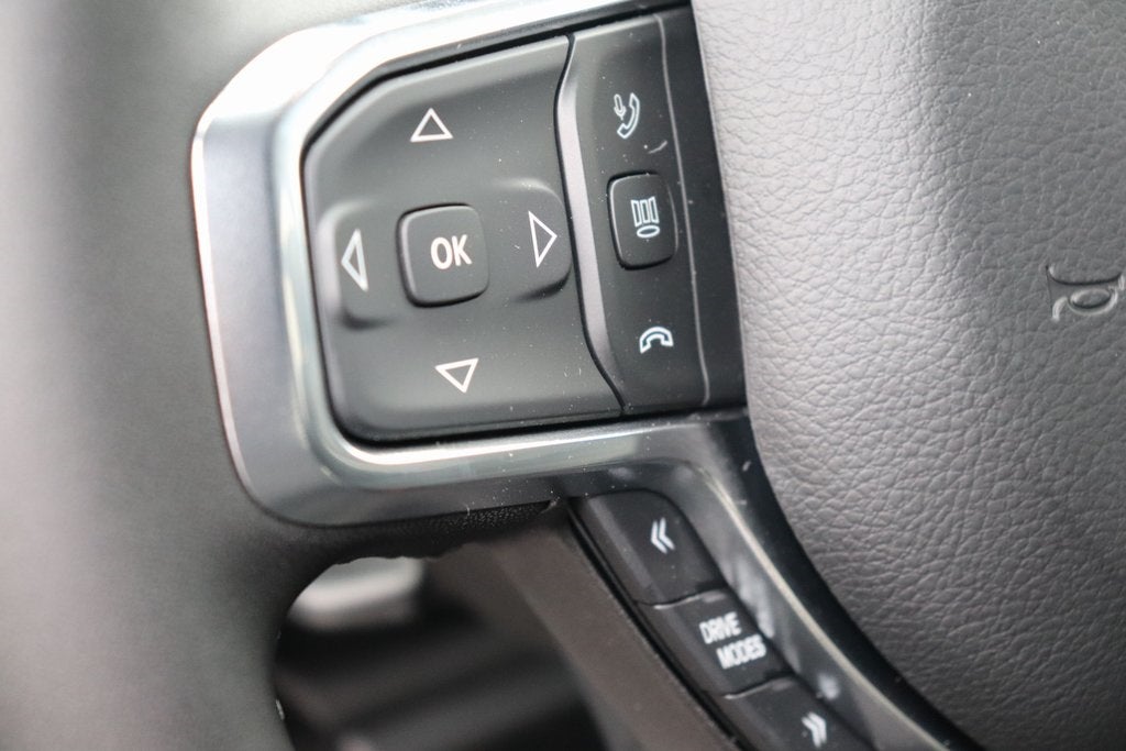 2025 RAM Ram 1500 RAM 1500 LARAMIE CREW CAB 4X4 5'7' BOX