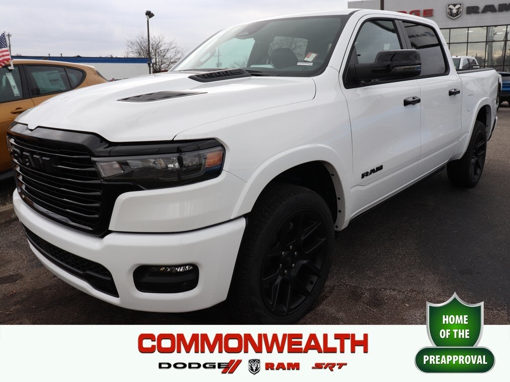 2025 RAM Ram 1500 RAM 1500 LARAMIE CREW CAB 4X4 5'7' BOX