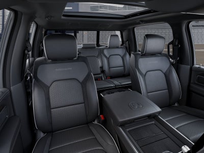 2025 RAM Ram 1500 RAM 1500 LARAMIE CREW CAB 4X4 5'7' BOX