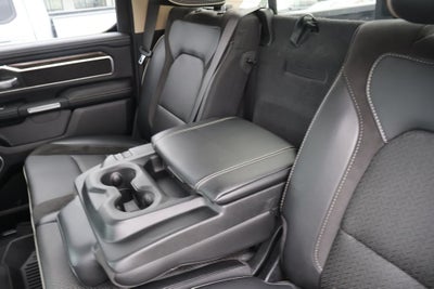 2020 RAM 1500 Laramie Crew Cab 4x4 5'7' Box