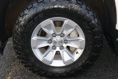 2024 Chevrolet Silverado 1500 4WD Crew Cab Standard Bed WT