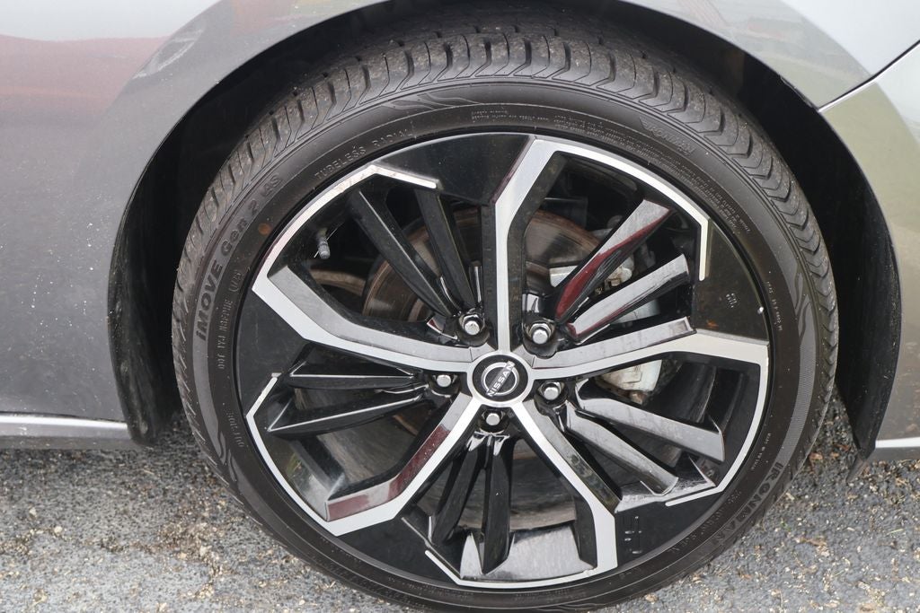 2024 Nissan Altima SR FWD