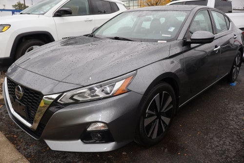 2022 Nissan Altima SL FWD