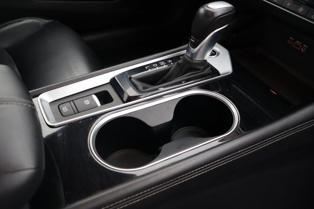 2022 Nissan Altima SL FWD