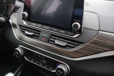 2022 Nissan Altima SL FWD