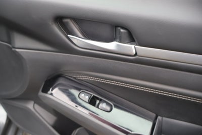 2022 Nissan Altima SL FWD