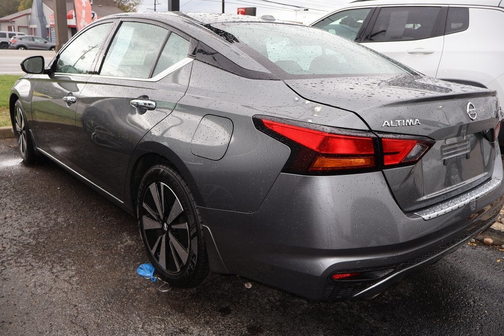 2022 Nissan Altima SL FWD
