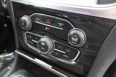 2019 Chrysler 300 Touring