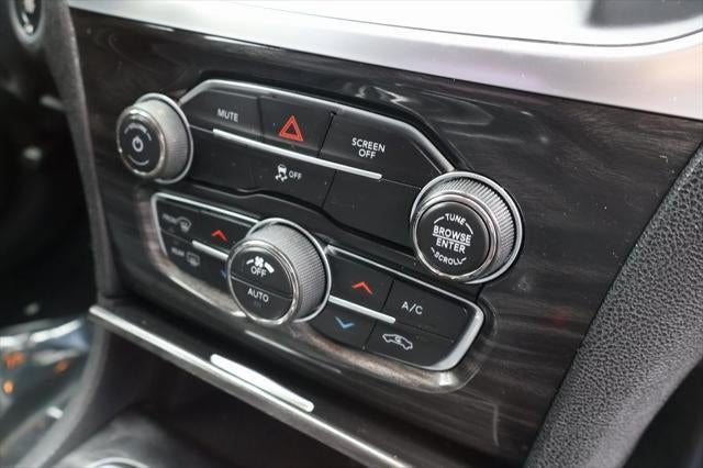 2019 Chrysler 300 Touring