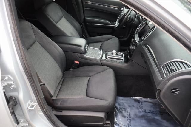 2019 Chrysler 300 Touring