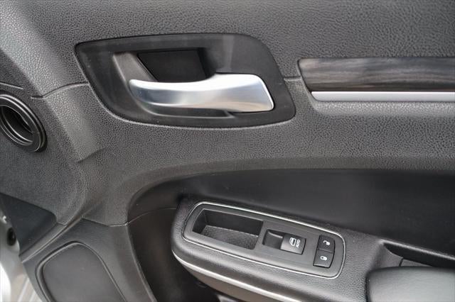 2019 Chrysler 300 Touring