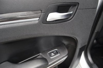 2019 Chrysler 300 Touring