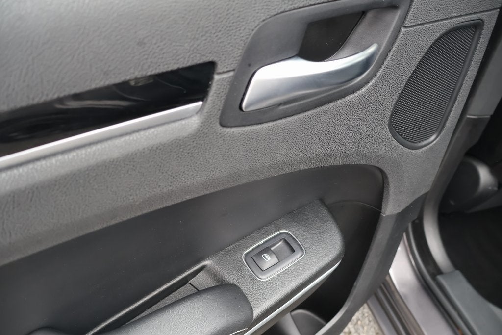 2023 Chrysler 300 300S