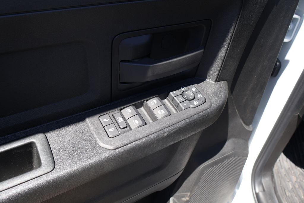 2026 RAM Ram 3500 RAM 3500 TRADESMAN CREW CAB 4X2 8' BOX