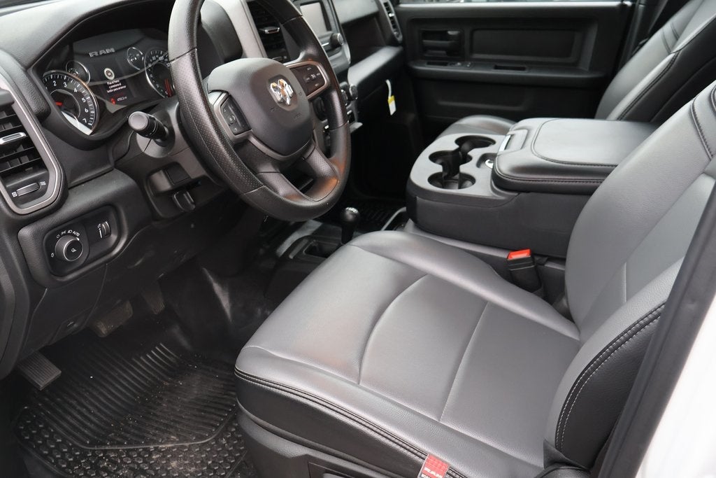 2024 RAM 3500 Tradesman Crew Cab 4x4 8' Box