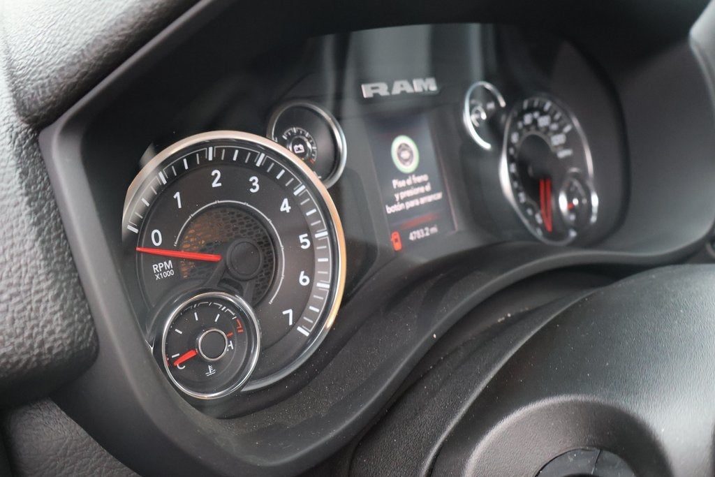 2024 RAM 3500 Tradesman Crew Cab 4x4 8' Box