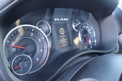 2024 RAM 3500 Big Horn Crew Cab 4x4 8' Box