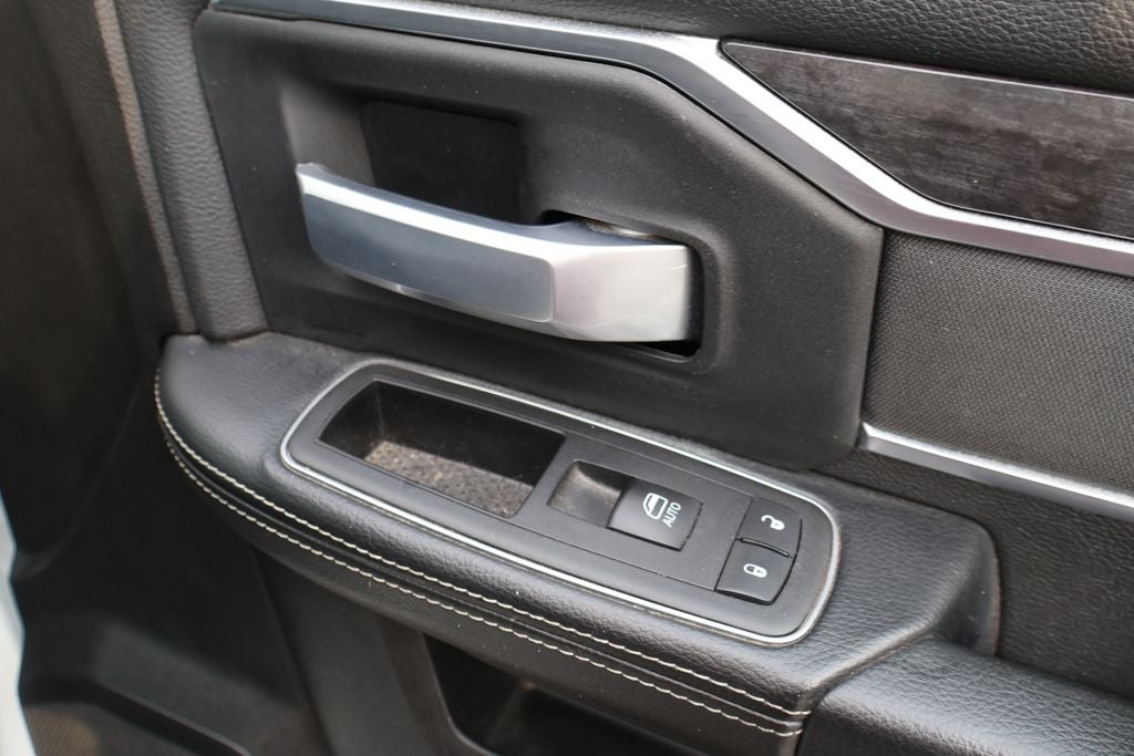 2024 RAM 3500 Big Horn Crew Cab 4x4 8' Box