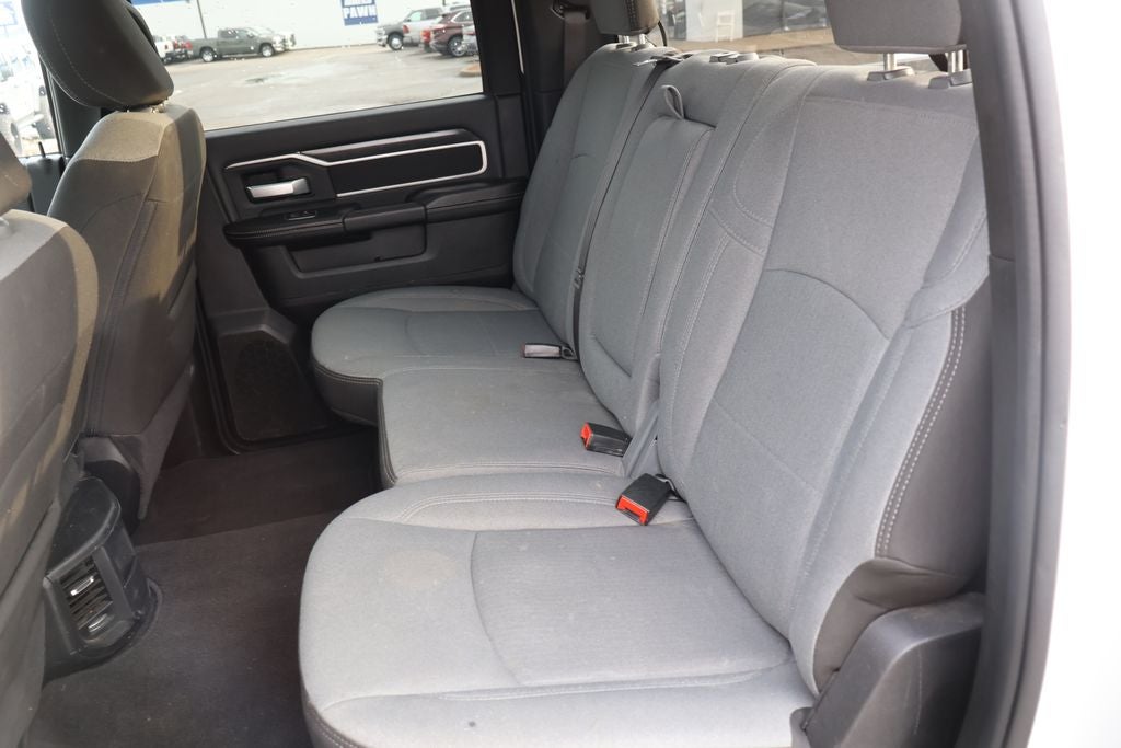 2024 RAM 3500 Big Horn Crew Cab 4x4 8' Box