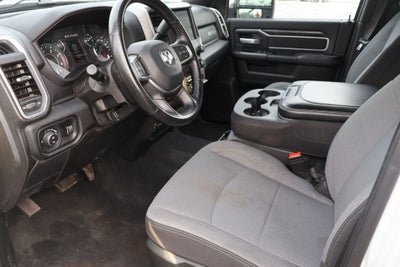 2024 RAM 3500 Big Horn Crew Cab 4x4 8' Box