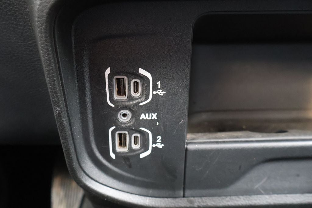 2024 RAM 3500 Big Horn Crew Cab 4x4 8' Box