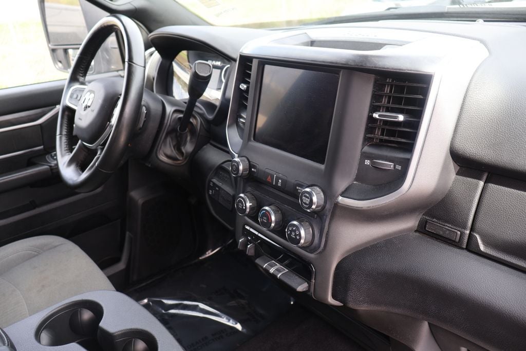 2024 RAM 3500 Big Horn Crew Cab 4x4 8' Box