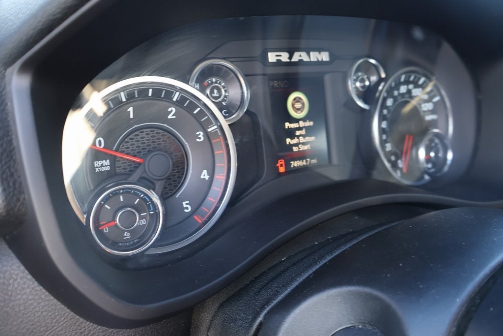 2023 RAM 3500 Big Horn Crew Cab 4x4 8' Box