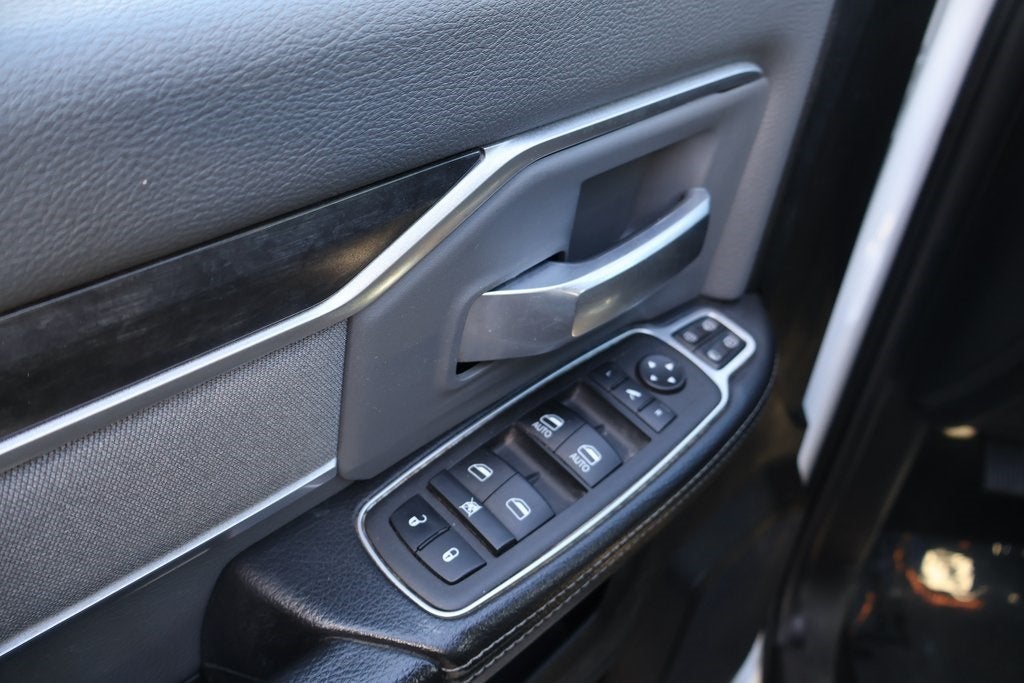 2023 RAM 3500 Big Horn Crew Cab 4x4 8' Box