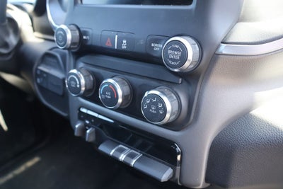 2024 RAM 3500 Big Horn Crew Cab 4x4 8' Box