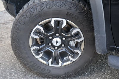 2023 Chevrolet Silverado 1500 4WD Crew Cab Short Bed ZR2