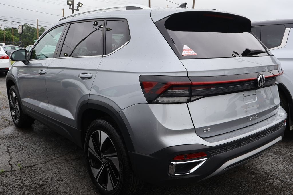 2025 Volkswagen Taos 1.5T SE